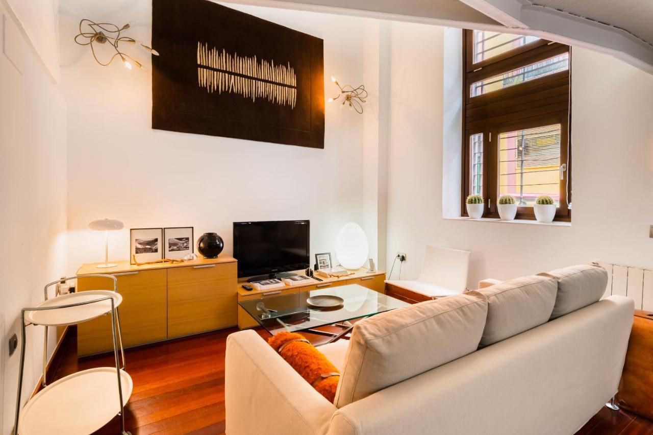 Stylish Loft Duplex - Alameda Apartment Севиля Екстериор снимка